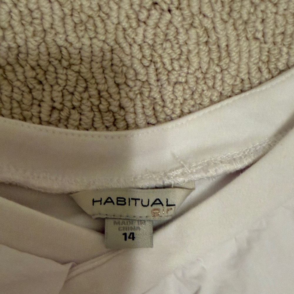 Habitual One-Shoulder Ruffle Tank Top - White - Picture 2 of 3